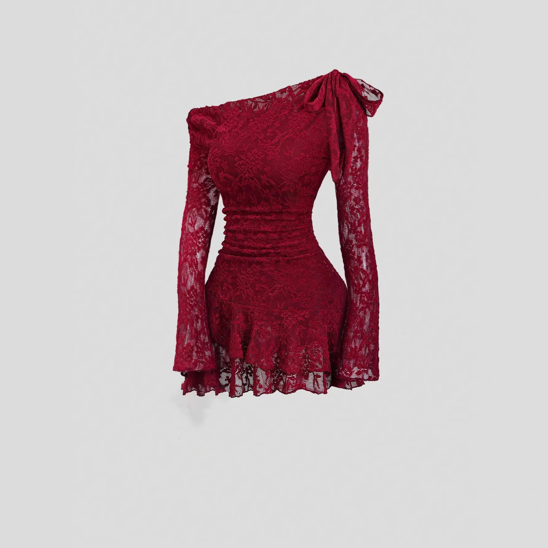 Lace Mini Dress – Figure-Flattering Floral Detail