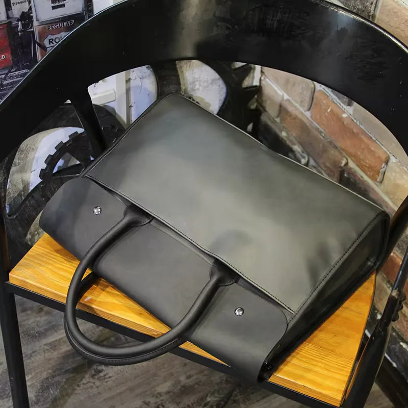 Mens Laptop Bag – Structured Flap Closure & Dual Handles