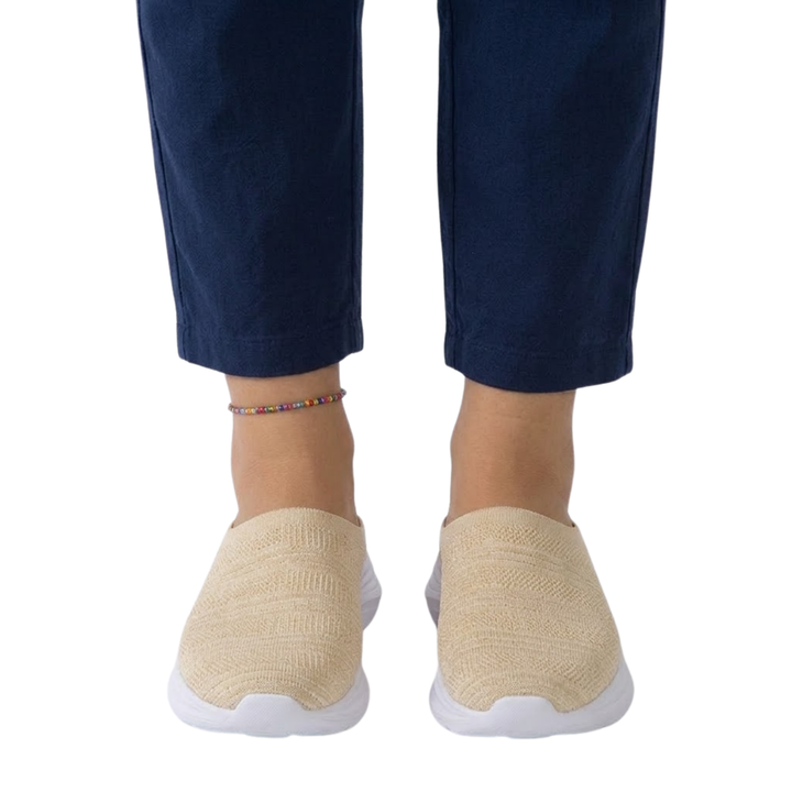Women's Slip-On Sneakers – Breathable Mesh & Ergonomic Design