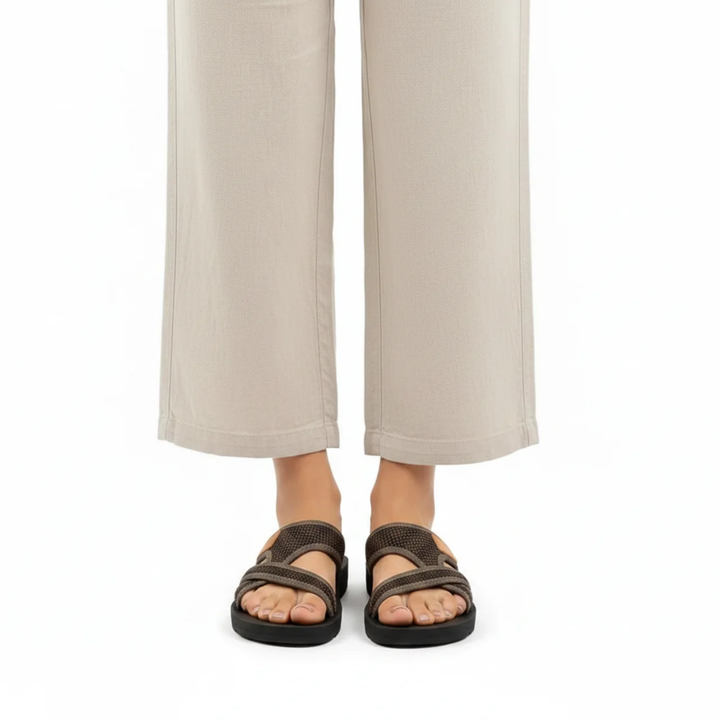 Women's Flat Sandals – Hollow Mesh Slip-On Beach Shoe