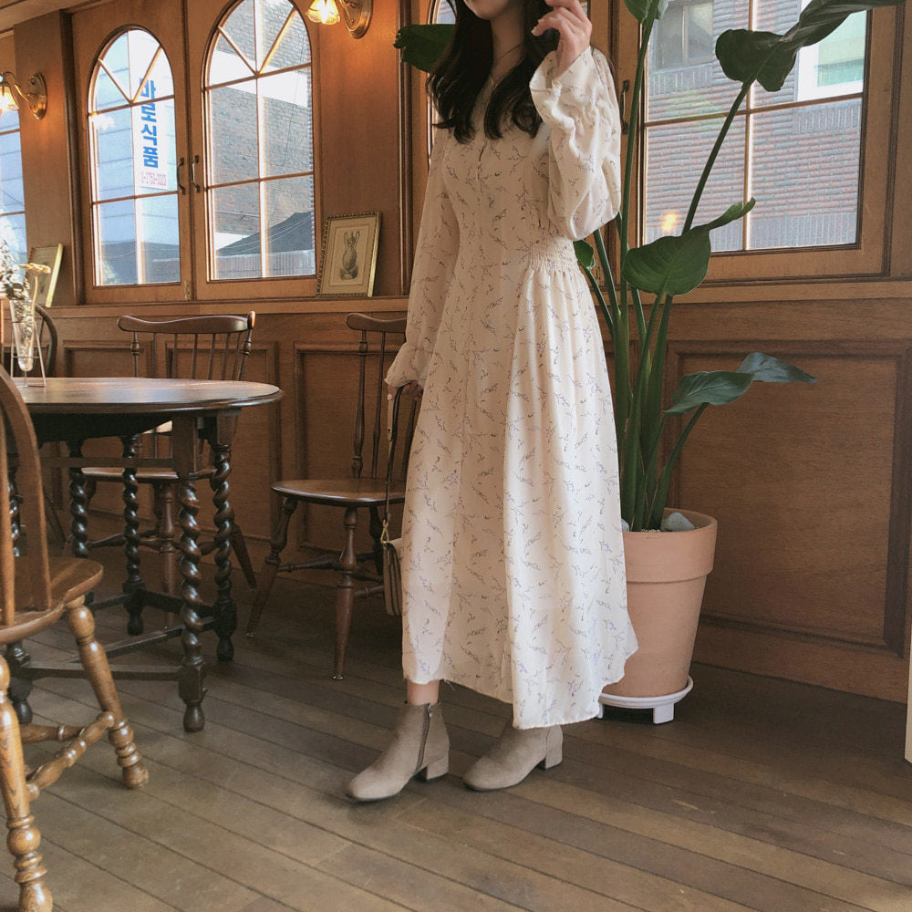 Floral Chiffon Long Sleeve Dress – Lightweight Flowing Silhouette