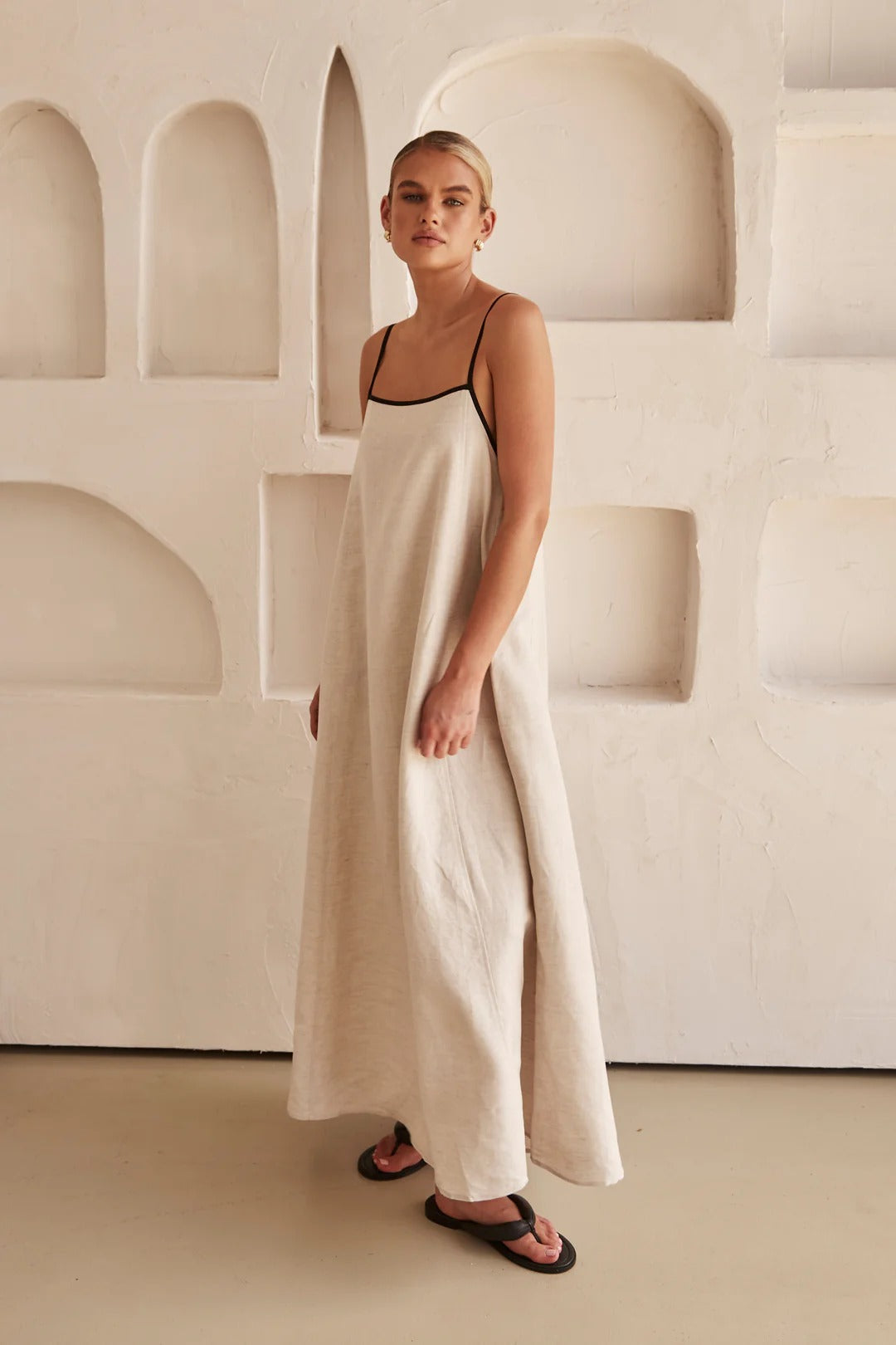 Women's Spaghetti Strap Maxi Dress Flowing – Minimal Wedding Guest