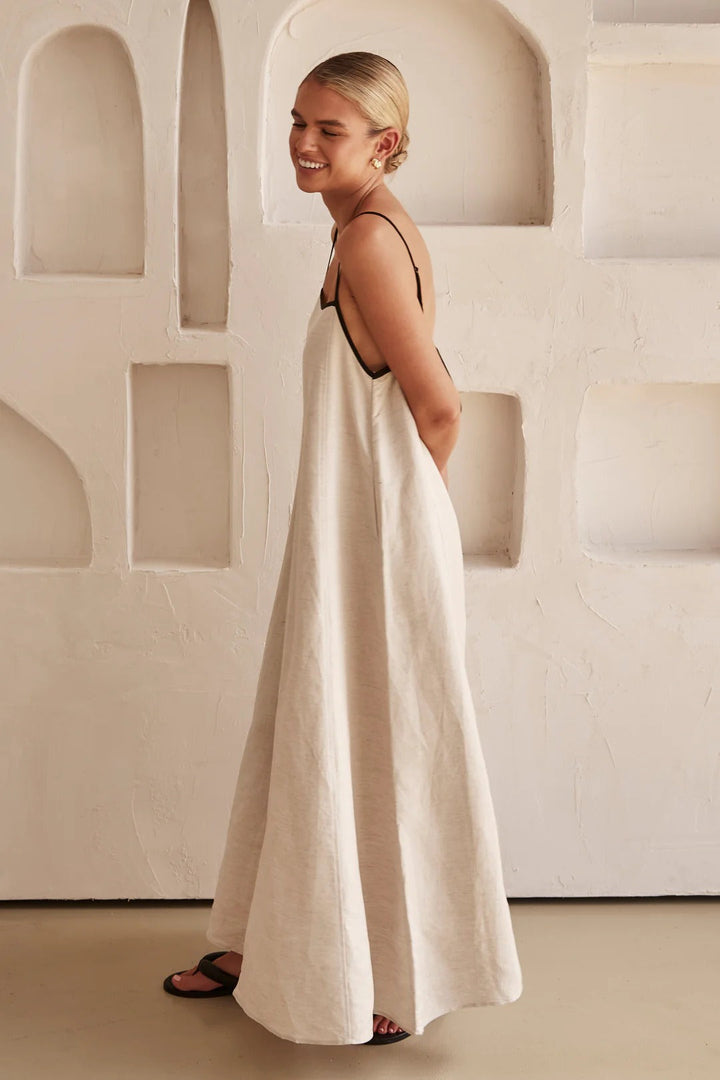 Women's Spaghetti Strap Maxi Dress Flowing – Minimal Wedding Guest