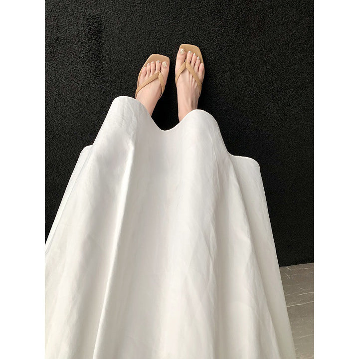 Leather Heel Flip Flops – Elevated Slip-On Silhouette