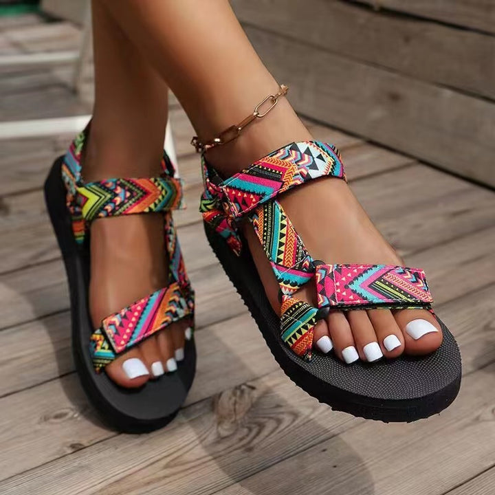 Women's Flat Sandals – Geometric Print Crossover Boho Straps