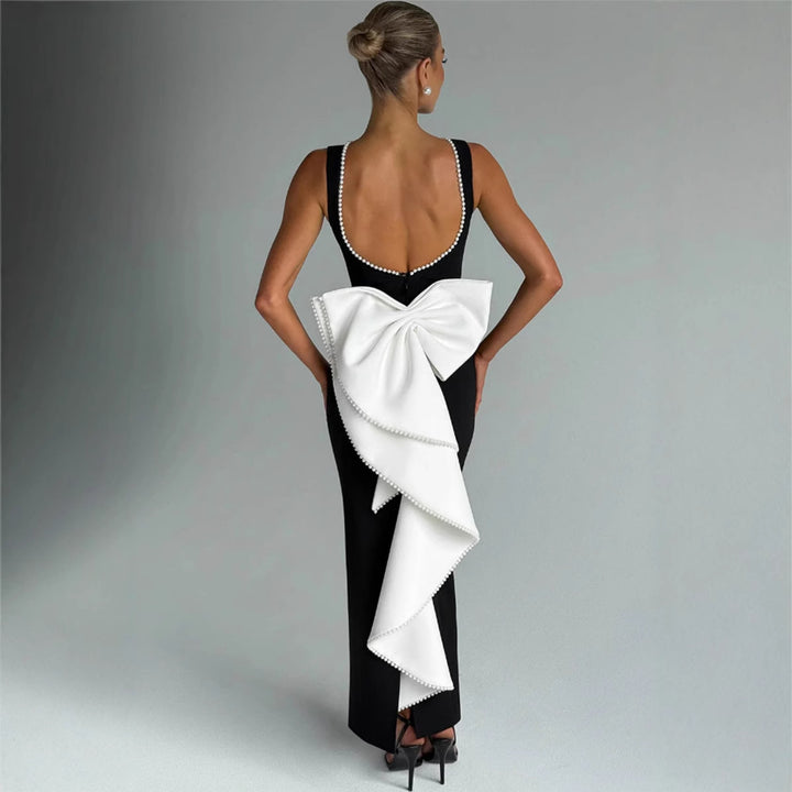 Open Back Maxi Dress – Sleeveless Fitted Silhouette