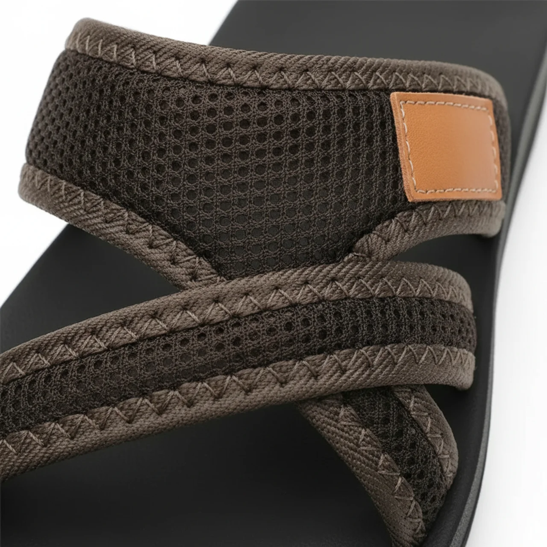 Women's Flat Sandals – Hollow Mesh Slip-On Beach Shoe