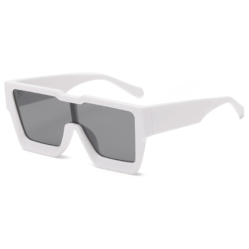 Oversized Square Sunglasses – Bold One-Piece Lens Women