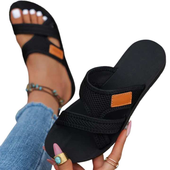 Women's Flat Sandals – Hollow Mesh Slip-On Beach Shoe