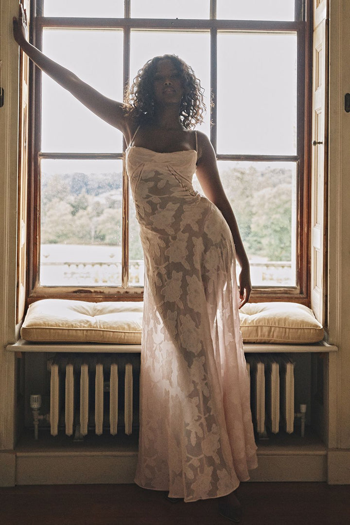 Women's Floral Lace Maxi Dress – Sweetheart Spaghetti Strap