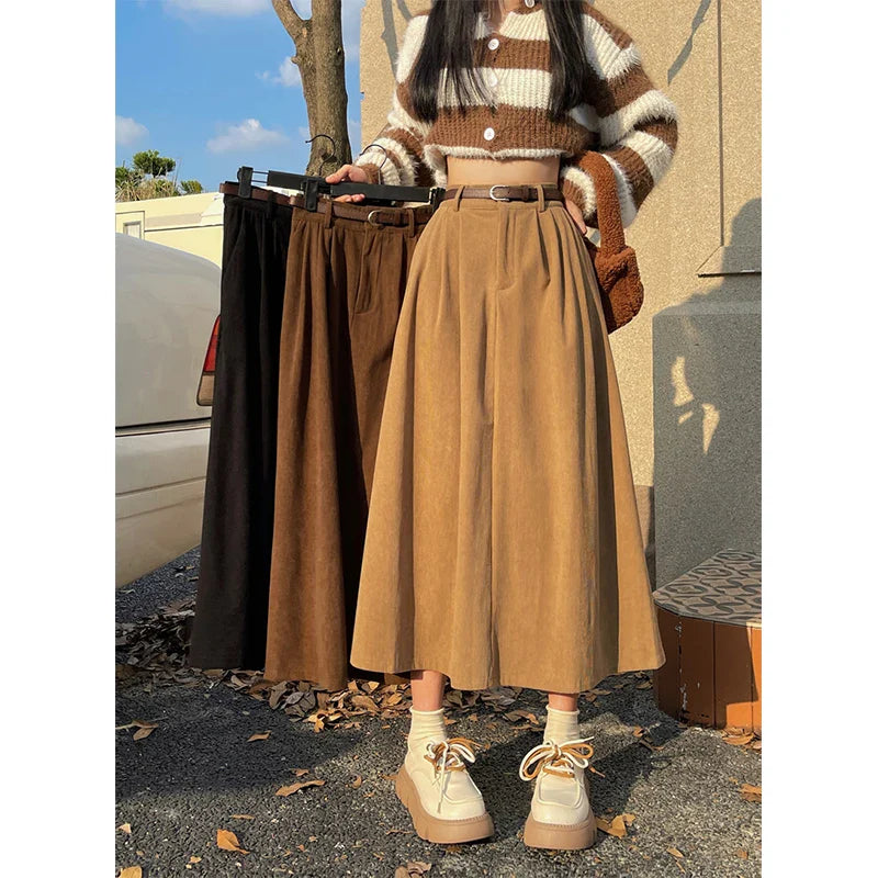 A-Line Midi Skirt – High Waist Flowing Fit With Pockets