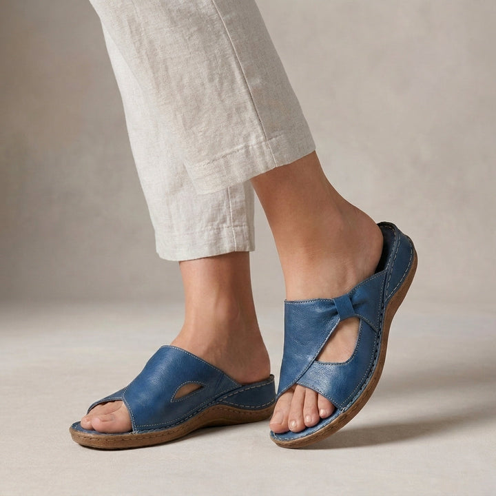Open-Toe Fish Mouth Flat Sandals with Cut-Out Strap – Women's Wide