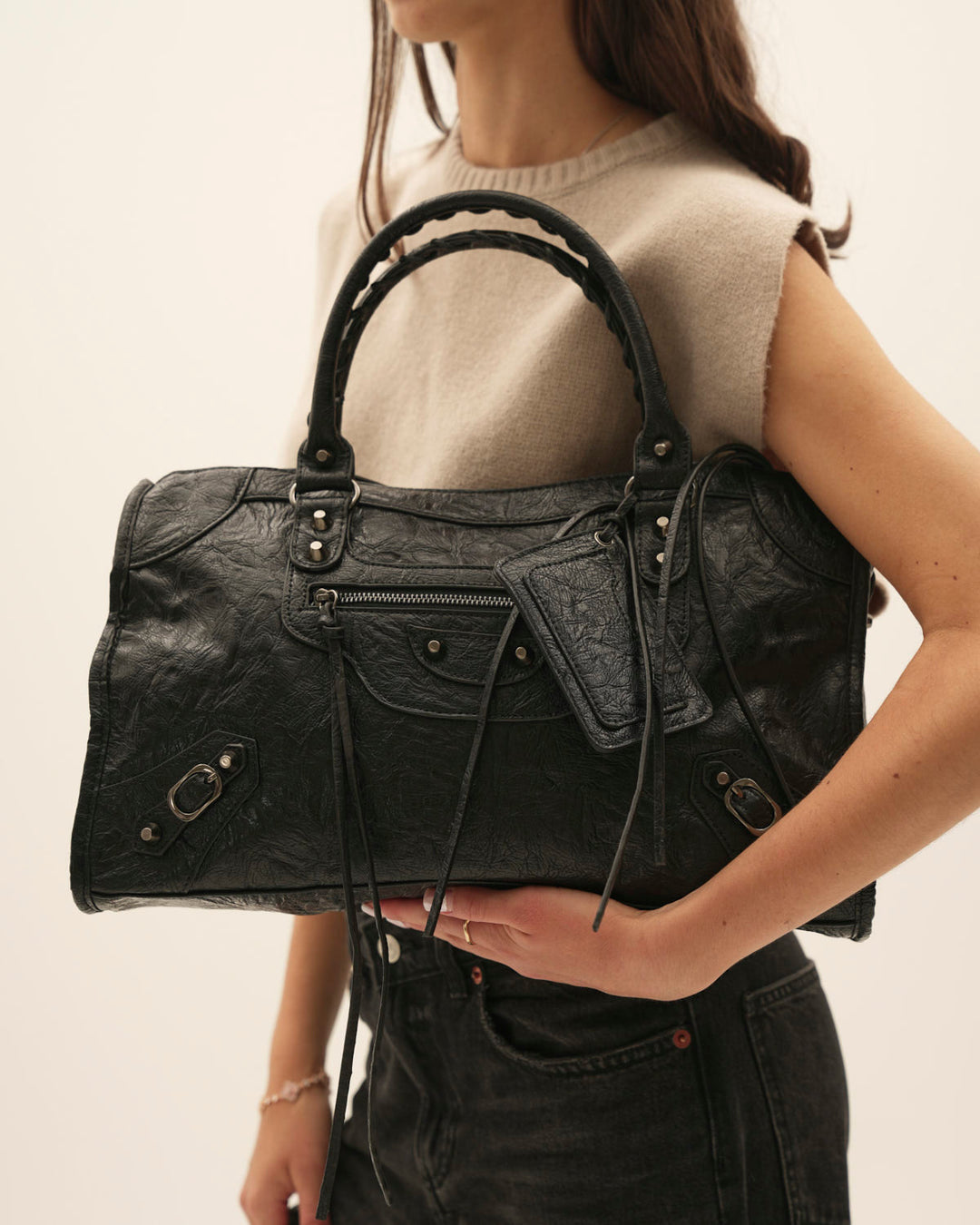 Leather Tote Bag with Zipper – Spacious 14" Laptop Carryall
