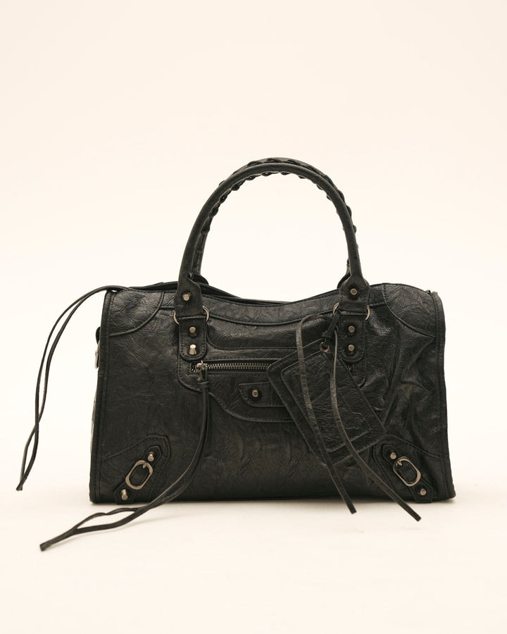 Women's Leather Tote Bag – Spacious Zip Closure Design