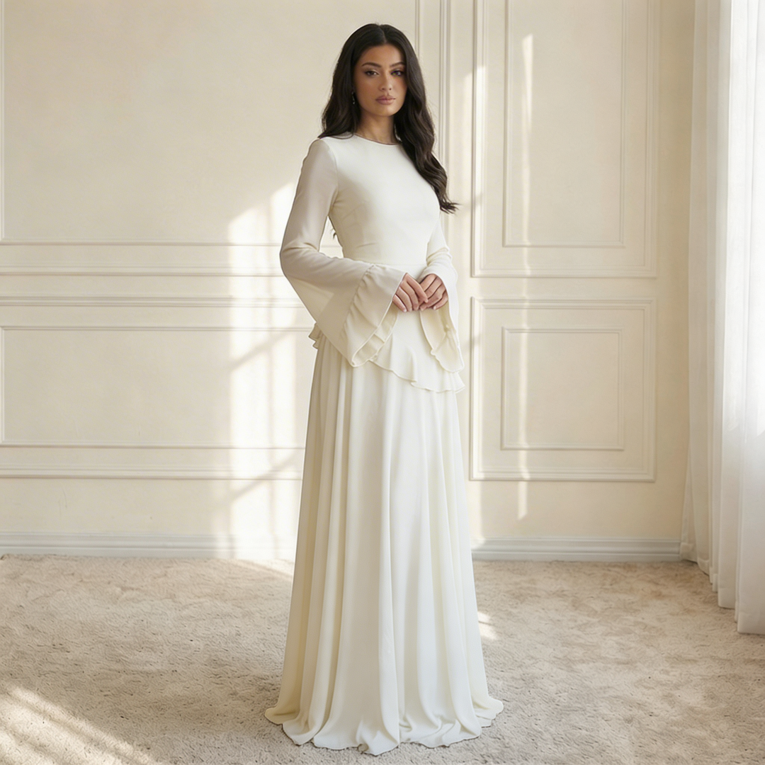 Maxi Dress – Flowy Ruffle Detail & Elegant Flared Silhouette