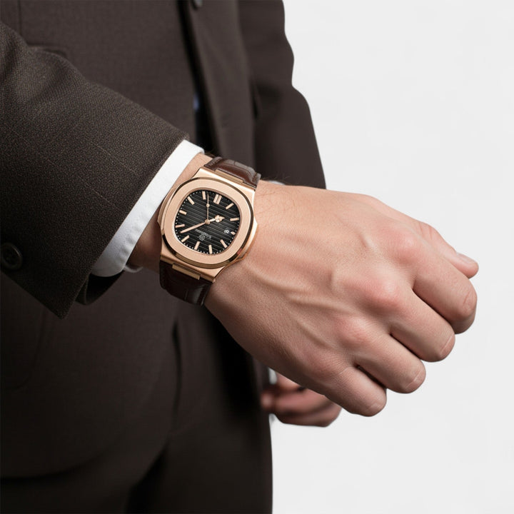 Men's Leather Strap Quartz Watch – Luminous Dial Waterproof 40mm