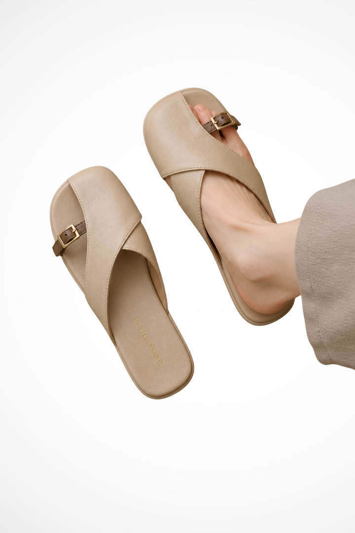 Women's Flat Sandals – Leather Fisherman Cross Strap Square Toe