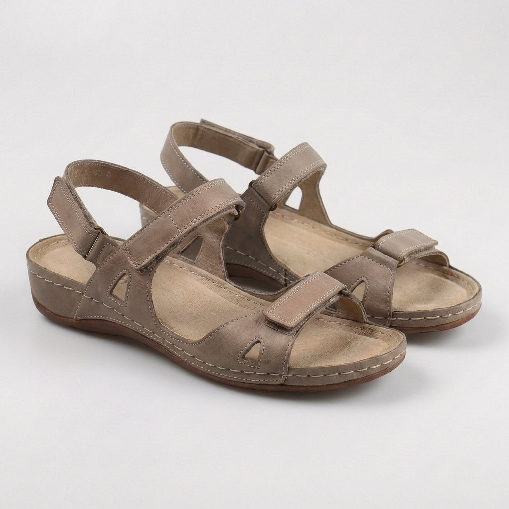 Open-Toe Women's Flat Sandals with Adjustable Buckle Straps