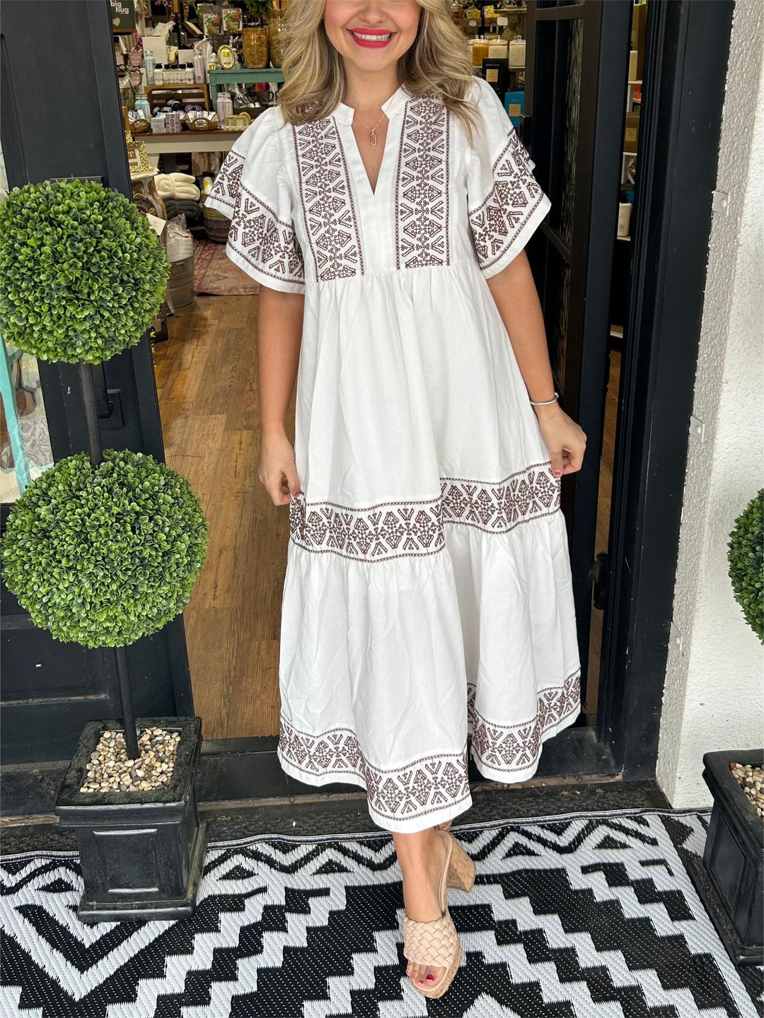 Women's Boho V-Neck Midi Dress Short Sleeve – Flowing Intricate Pattern