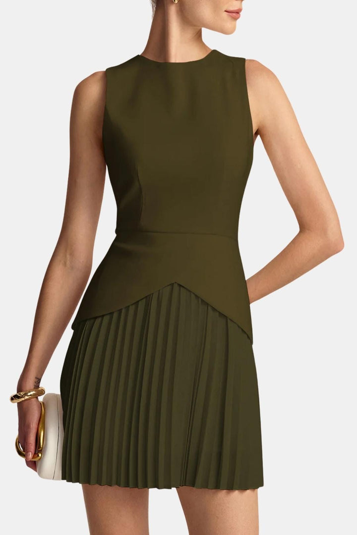 Sleeveless Mini Dress – Structured Waist & Pleated Skirt