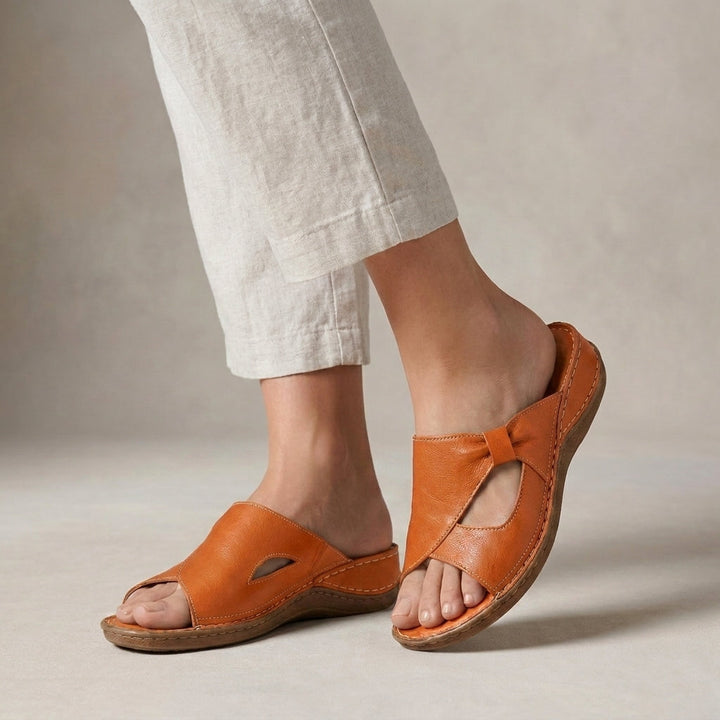 Open-Toe Fish Mouth Flat Sandals with Cut-Out Strap – Women's Wide