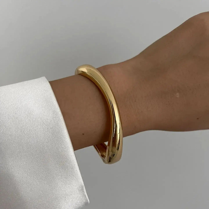 Cuff Bracelet Open Bangle Gold-Tone – Sculptural Adjustable Statement
