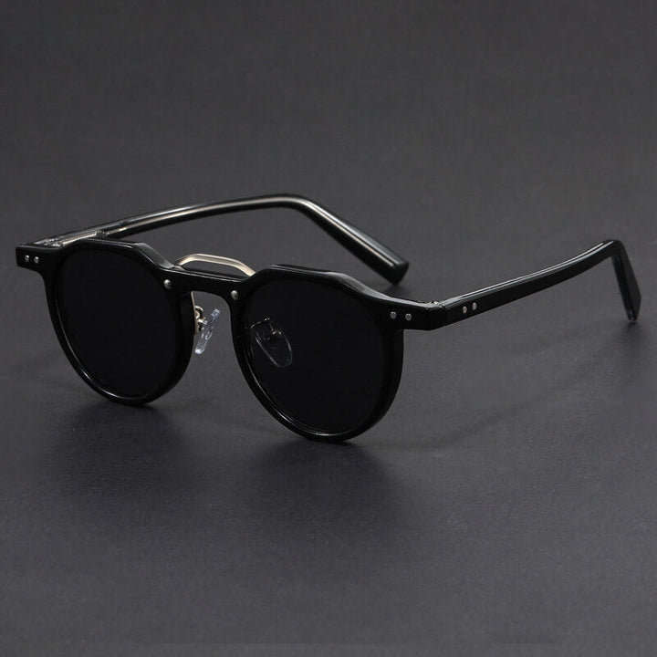 Round Retro Sunglasses – Tinted Lenses with Contrast Detail Frames