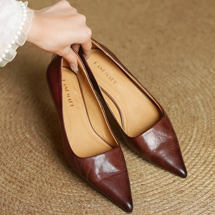 Women's Leather Pointed Toe Kitten Heel Pumps – Foam Padded Insole