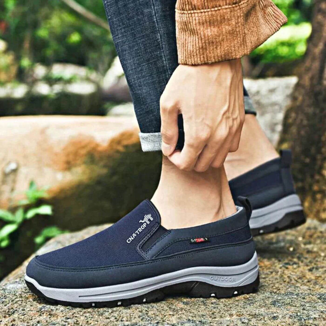 Men's Orthopedic Slip-On Walking Shoes – Mesh Upper with Cushioned Arch Support & Shock-Absorbing Sole