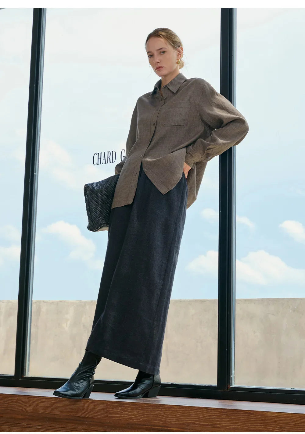 Women's Lyocell-Linen Blend Oversized Longline Shirt – Classic Collar
