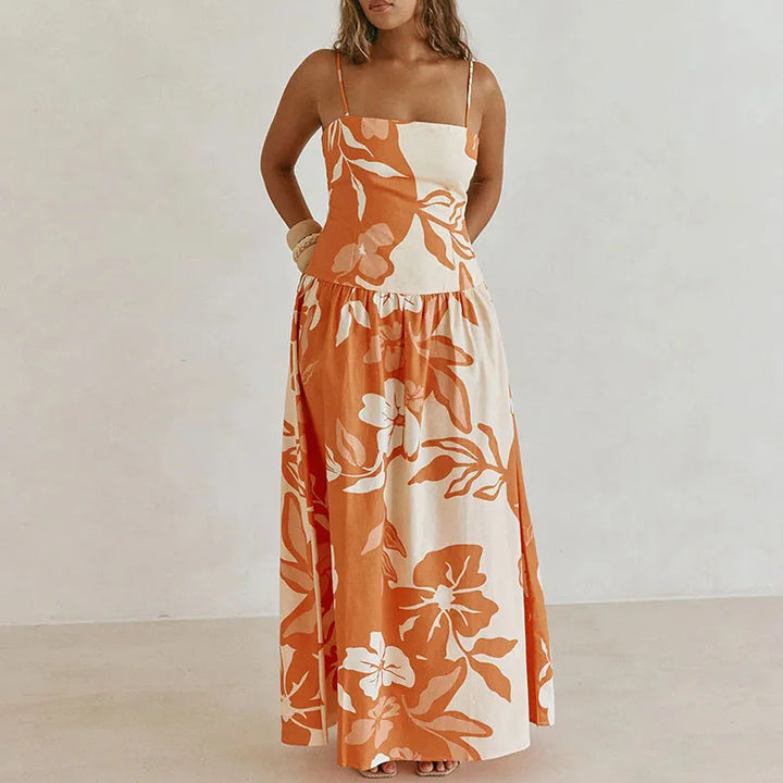 Strapless Maxi Dress – High-Waist Pleated Backless Design