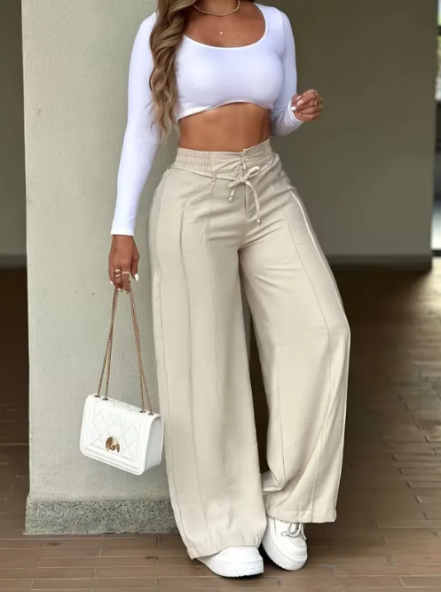 Wide-Leg Trousers for Women – High-Rise Pleated Tailored Fit