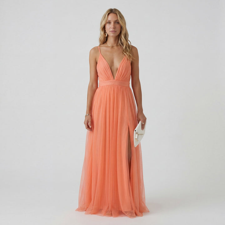 Women's V-Neck Maxi Dress Lightweight Fabric – Fitted Waist Spaghetti Strap Flowing