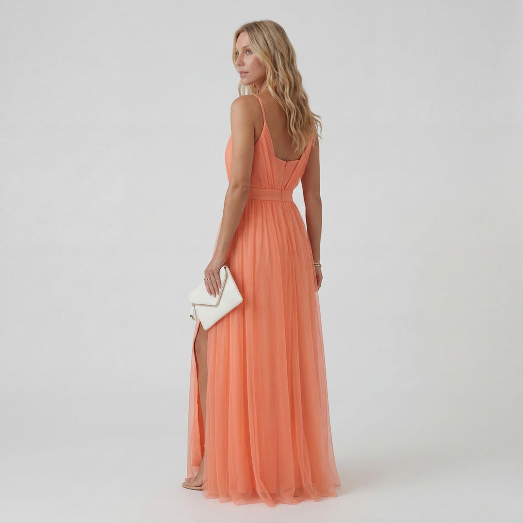 Women's V-Neck Maxi Dress Lightweight Fabric – Fitted Waist Spaghetti Strap Flowing