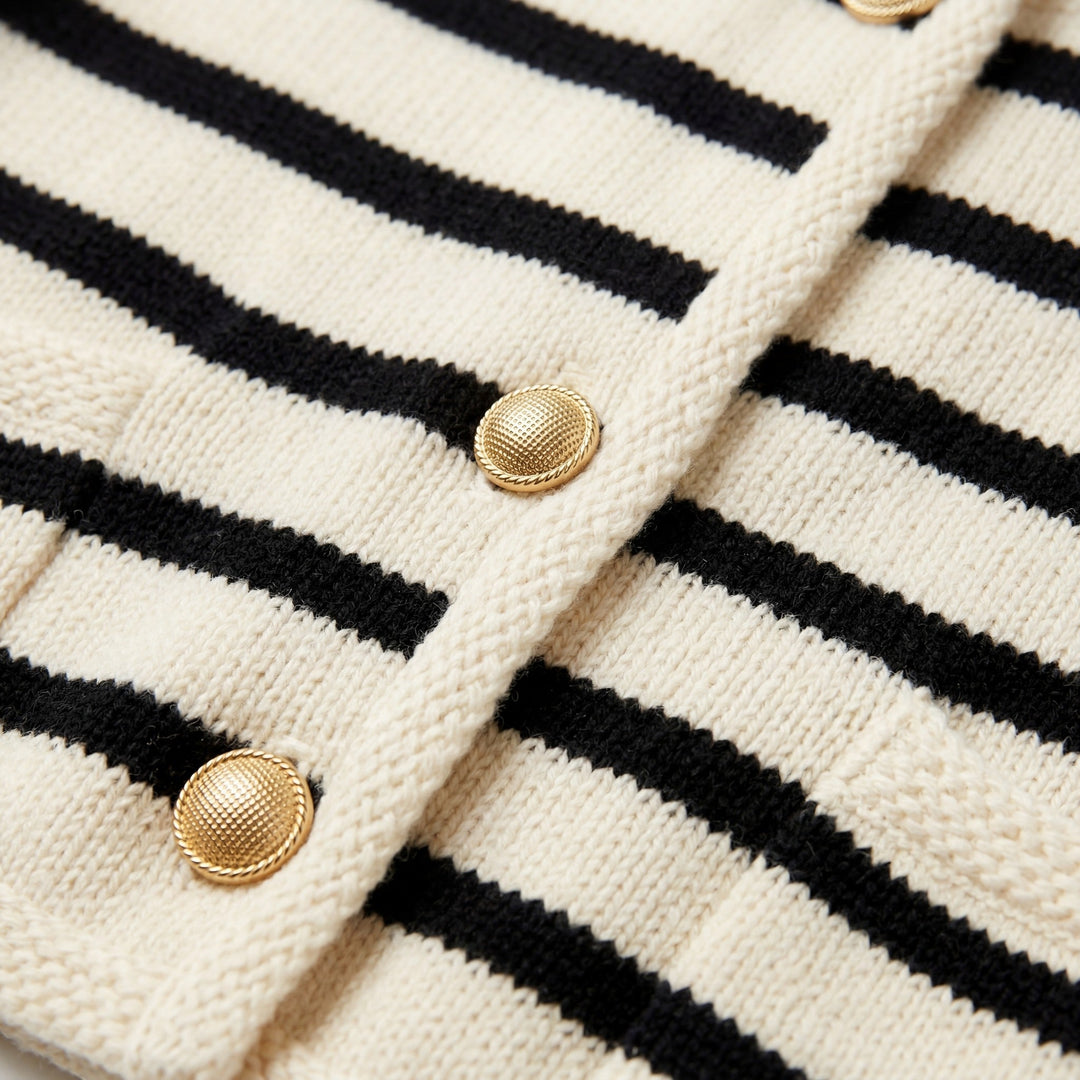 Women's Soft Knit Cropped Cardigan Button-Front – Long Sleeves Relaxed
