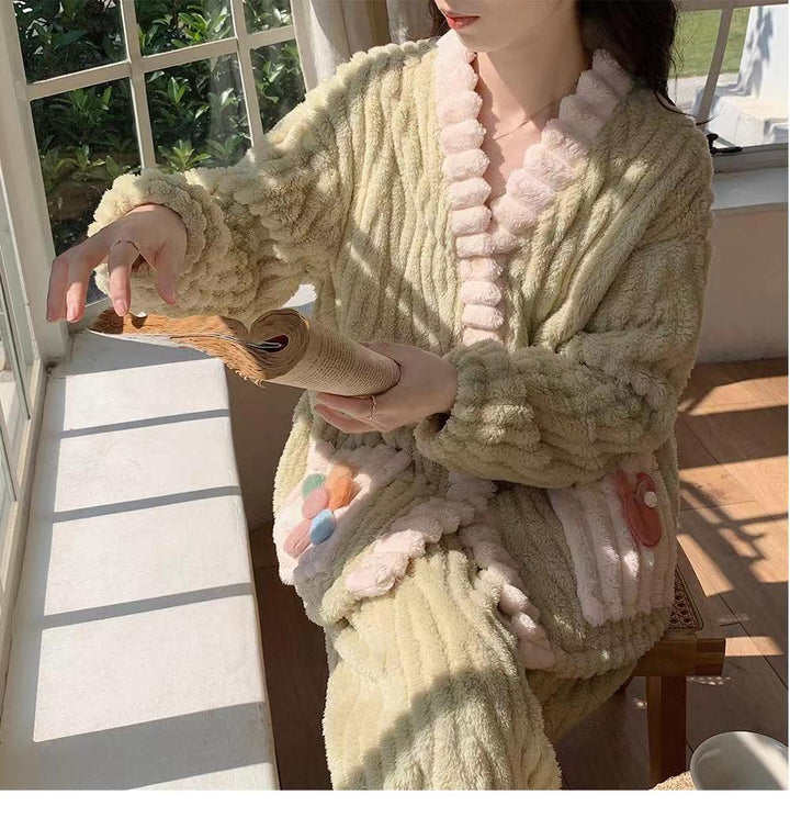 Women’s Plush Fleece Pajama Set – Soft Fleece Two-Piece Loungewear