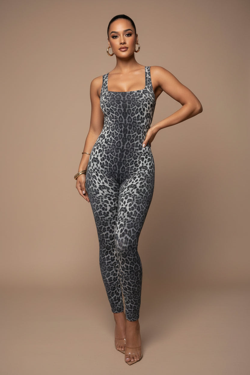 Printed Jumpsuit for Women – Soft Stretch Backless Cropped Square Neck