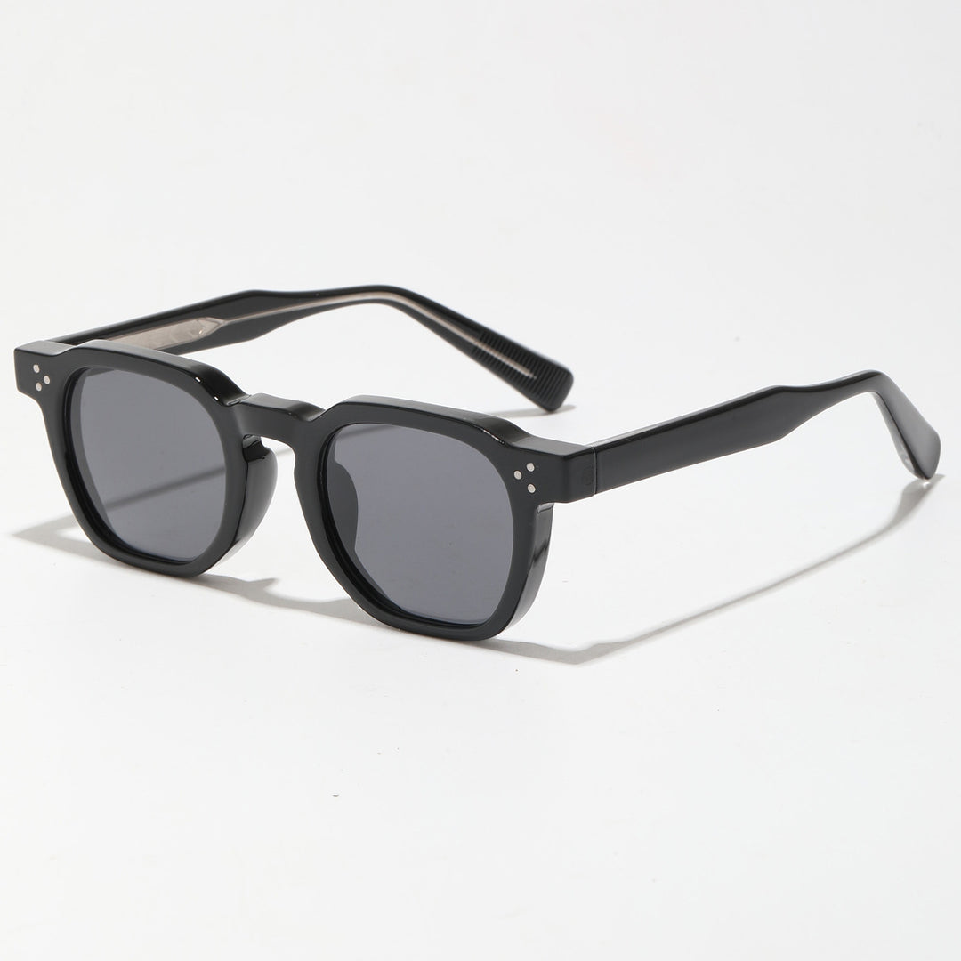 Unisex Retro Sunglasses – Lightweight Vintage Unisex Eyewear