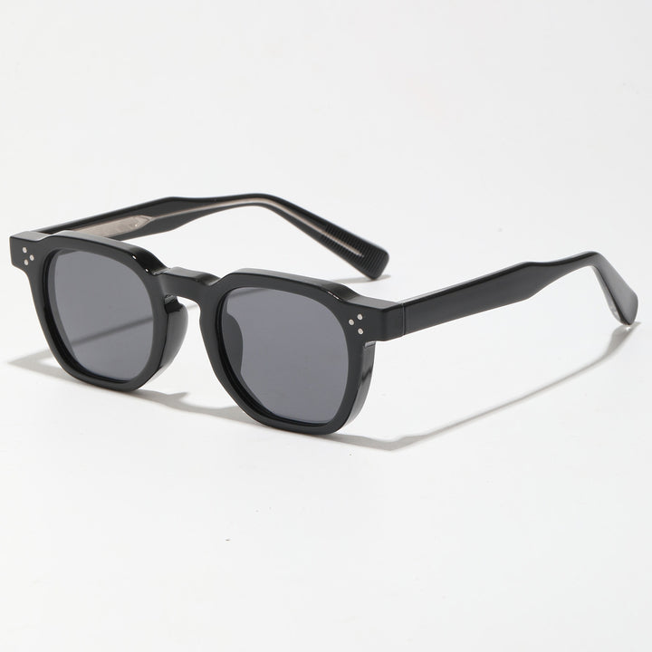 Unisex Retro Sunglasses – Lightweight Vintage Unisex Eyewear