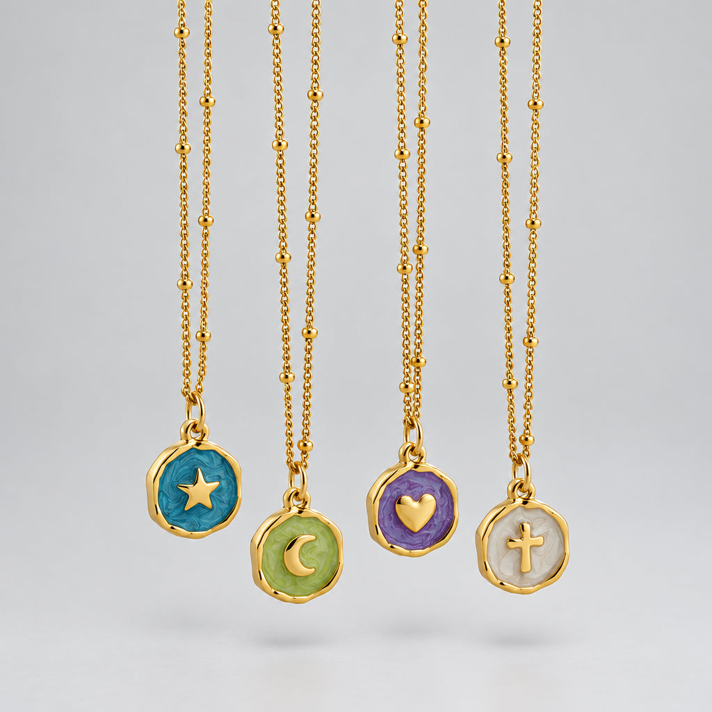 Simple Hanging Tag Necklace – Minimalist Everyday Charm