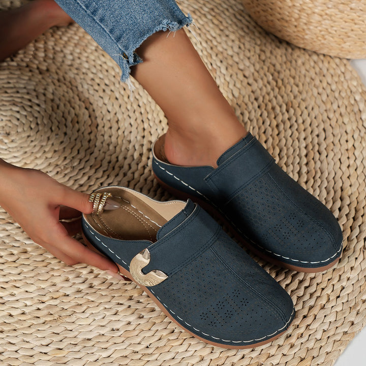 Closed Toe Sandals for Women – Leather Hollow Flat Dressy Shoes