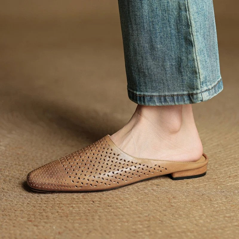 Women's Full-Grain Leather Mules Closed Toe – Sheepskin Insole Fit