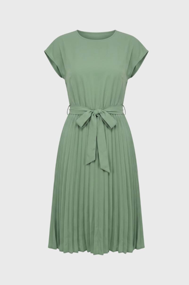 Pleated Midi Dress – Flowy Tie-Waist Style for Work & Weekends