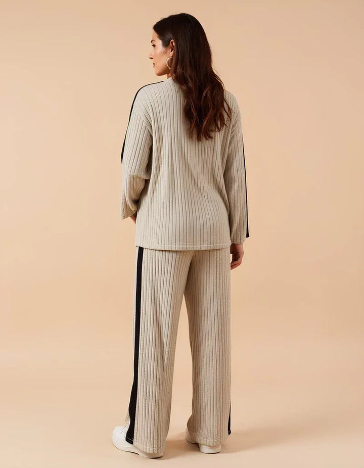 Maternity Two Piece Set – Ribbed Knit Zip Collar & Straight-Leg