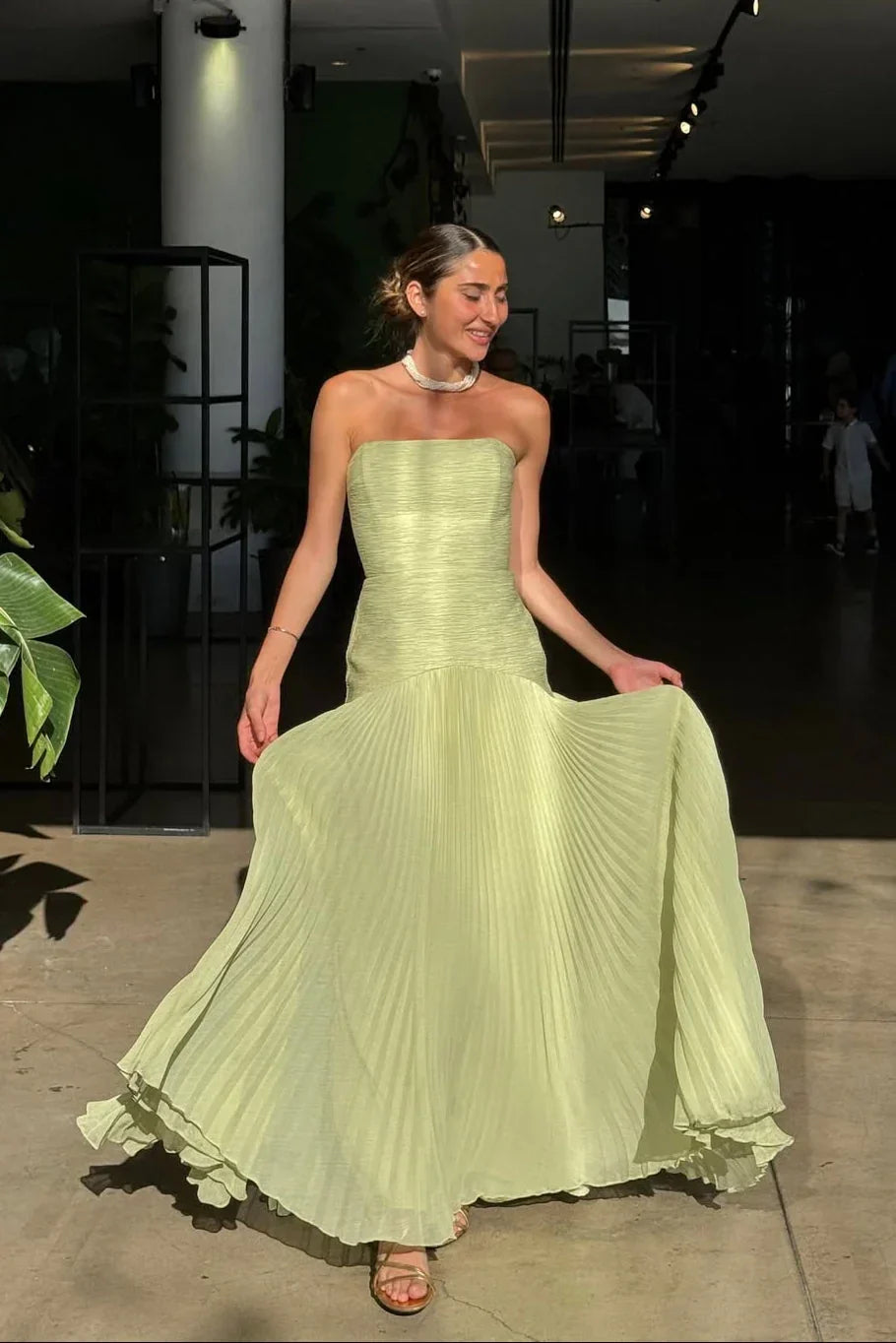Pleated Maxi Dress – Flowy Long Silhouette for Women