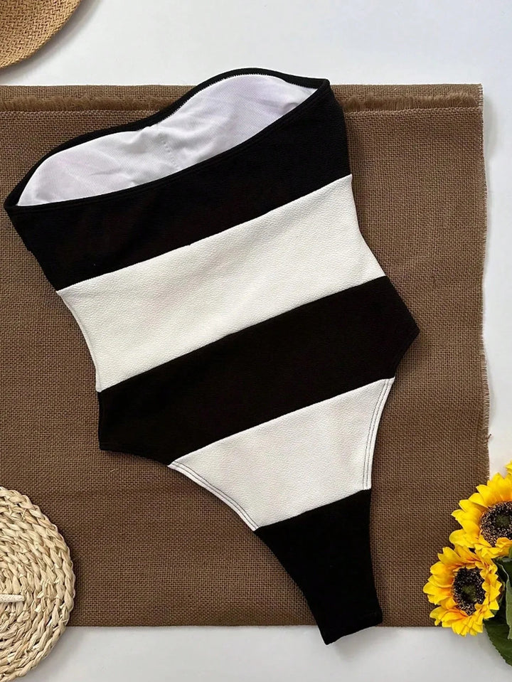 One-Piece Swimsuit – Strapless High-Cut Color-Block | Women's