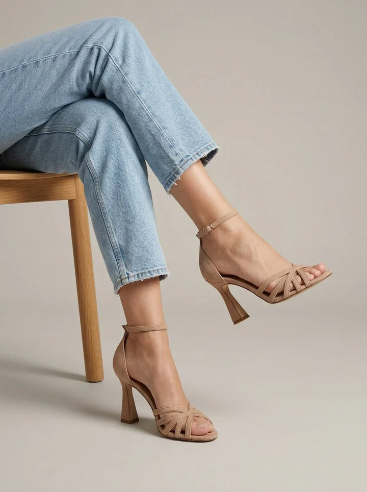 Strappy Block Heel Sandals – Open-Toe Flared Heel for Women