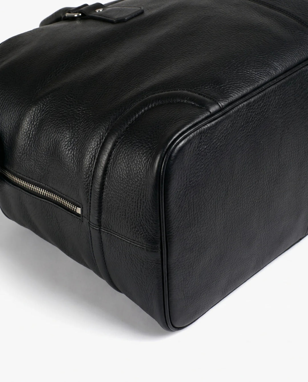 Leather Duffel Bag Men – Pebble Dome Structured Travel Bag